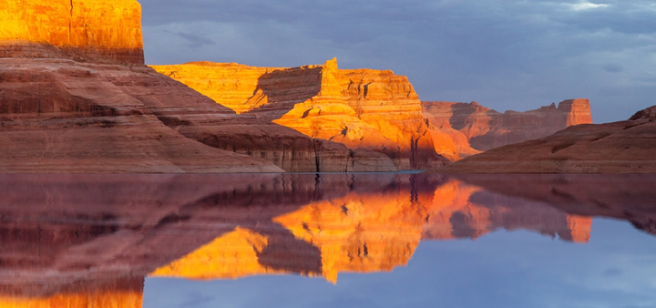 Vẻ kỳ vĩ của hồ nước nhân tạo độc đáo và đẹp nhất Tây Nam nước Mỹ - 3