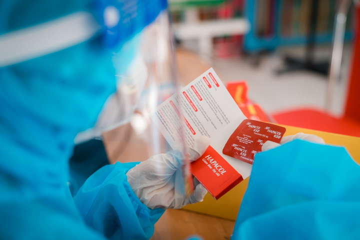 Dược Hậu Giang tặng 5 triệu viên Hapacol cho TP.HCM - 1