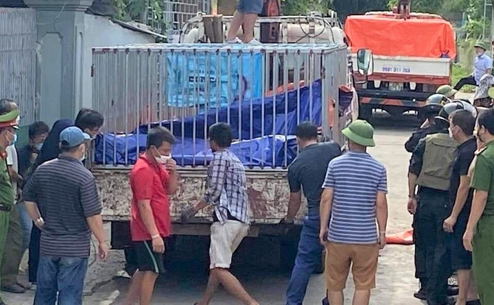 Toàn cảnh quá trình đột kích thu giữ 17 con hổ nuôi nhốt trái phép - 8