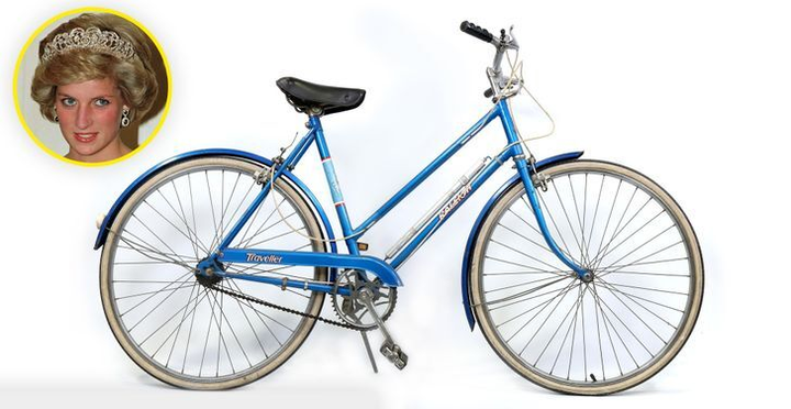 9 món đồ cũ của Công nương Diana trở nên siêu đắt sau khi bà qua đời - 3