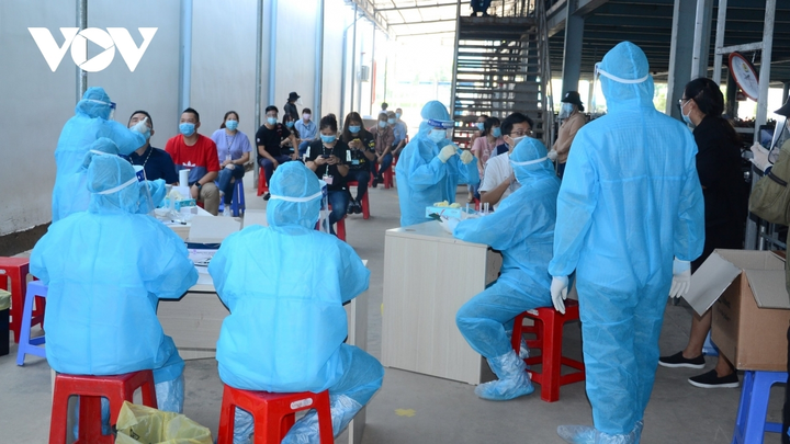 Chủ tịch xây dựng Hòa Bình: Sản xuất '3 tại chỗ' đang gây khó cho doanh nghiệp - 2