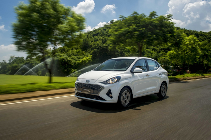 'Soi' chi tiết Hyundai Grand i10 2021 - 11