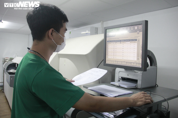 Ba trung tâm hồi sức tích cực 1.500 giường tại TP.HCM sẵn sàng nhận bệnh nhân - 11