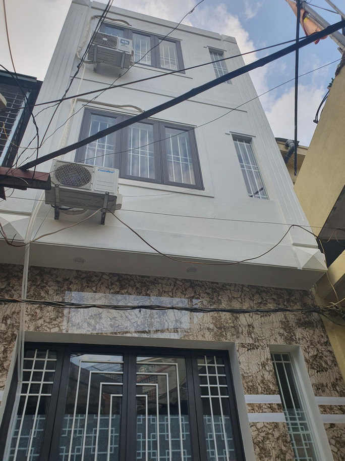 Bắt tạm giam chủ chuỗi quán bar Long 'thổ dân' cùng nữ DJ đất Cảng - 1