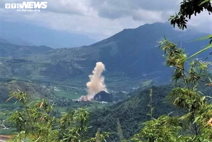 Ảnh: Hiện trường vụ nổ lớn ở Lai Châu, dư chấn lan khắp vùng - 6