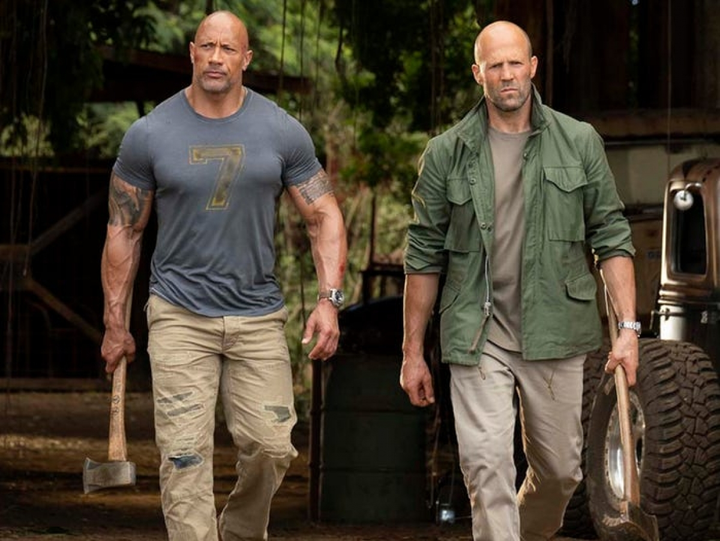 The Rock - từ cầu thủ bóng bầu dục thất bại đến siêu sao Hollywood - 7