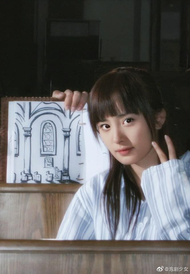 Dương Mịch đóng phim thuở đôi mươi: Mắt to lúng liếng, không 'dao kéo' vẫn xinh - 2