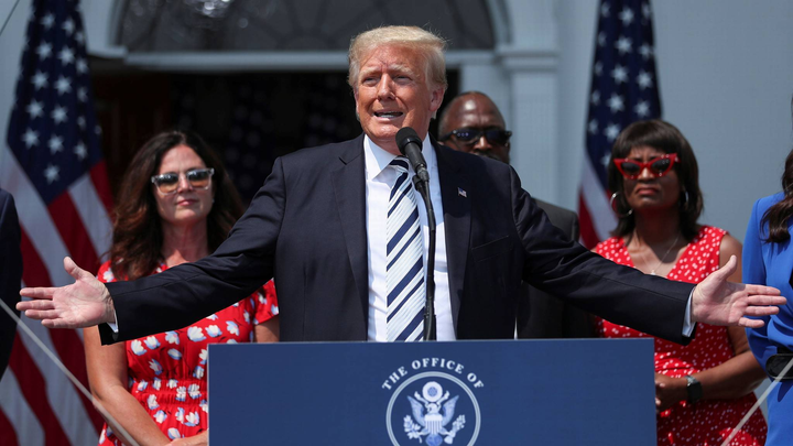 Chủ tịch đảng Cộng hòa: Ông Trump là đảng viên được mến mộ nhất - 1