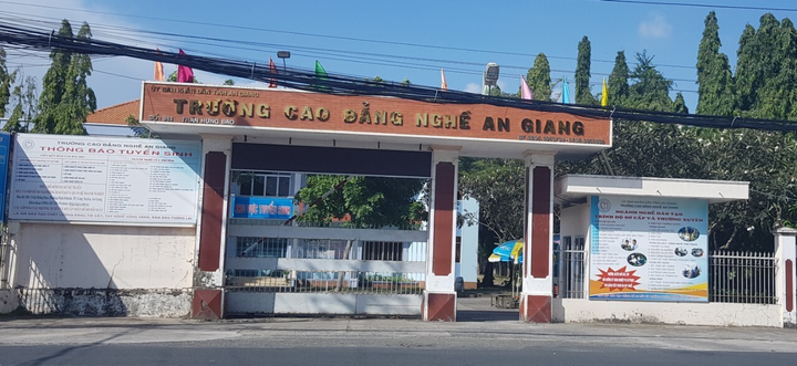 Khởi tố vụ án sai phạm hơn 17 tỷ đồng tại Trường Cao đẳng nghề An Giang - 1