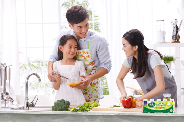 Vinamilk: Thương hiệu sữa được người tiêu dùng Việt chọn mua 10 năm liền - 1