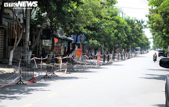 Đà Nẵng gần chạm mốc 1.500 ca mắc COVID-19 sau 1 tháng bùng phát dịch - 1