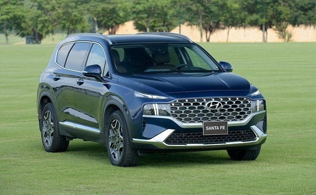 Top 5 xe đa dụng tháng 7/2021: Sự trở lại của Honda CR-V - 2