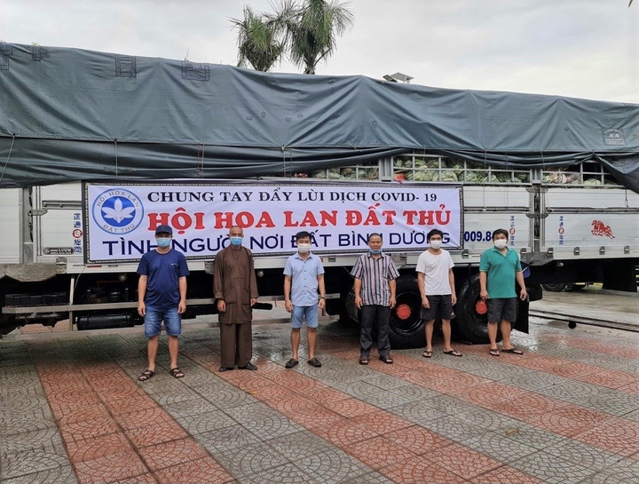 Hội hoa lan Đất Thủ với hành trình lan tỏa yêu thương mùa dịch COVID-19 - 2