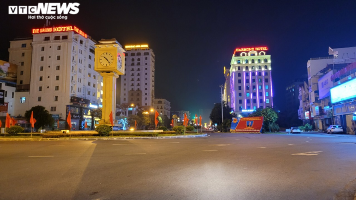 Bắc Ninh mở lại nhiều dịch vụ kinh doanh từ sáng 13/8 - 1
