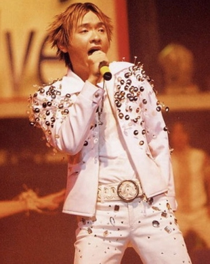 Đời chìm nổi của Việt Quang: Mất giọng, kinh doanh thua lỗ và làm lại từ đầu - 2