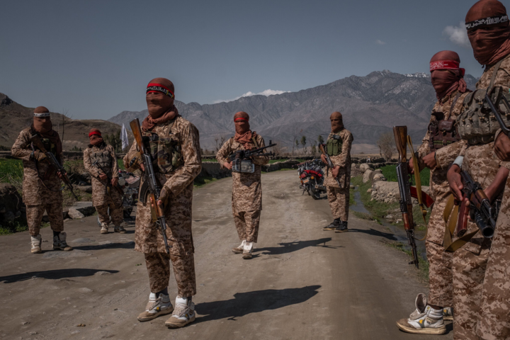 Afghanistan trên bờ vực thất thủ? - 2