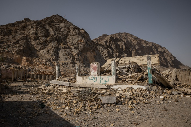 Afghanistan trên bờ vực thất thủ? - 1