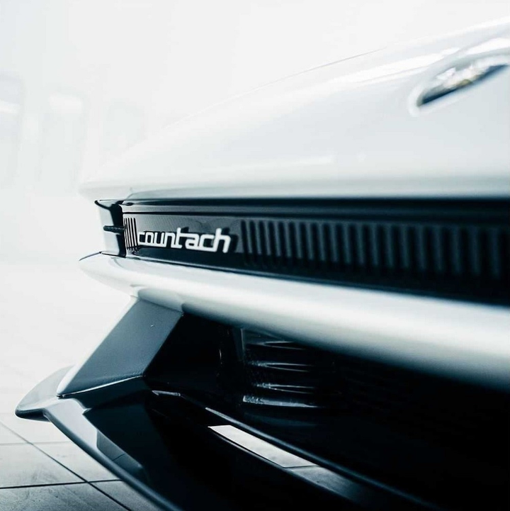 Trở lại sau 30 năm vắng bóng, siêu xe Lamborghini Countach mới có gì đặc biệt? - 3