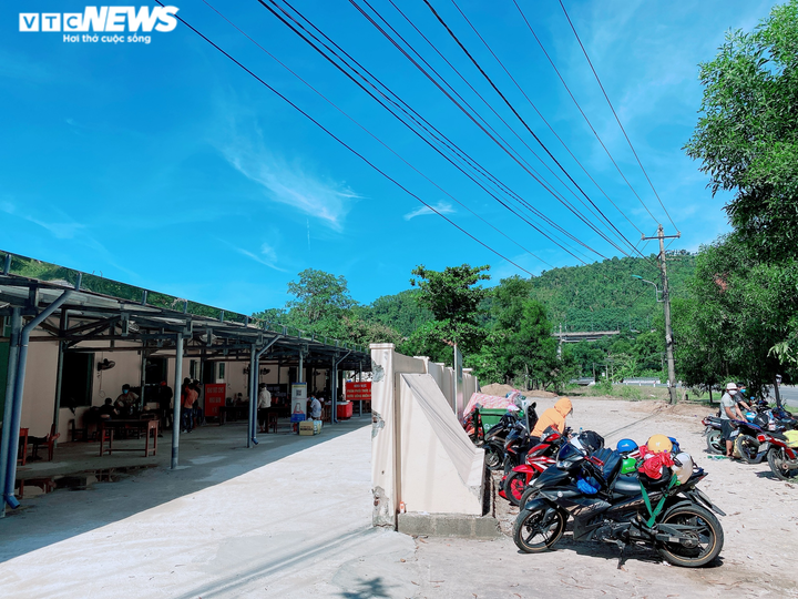 Thừa Thiên - Huế kích hoạt thêm 11 chốt kiểm soát y tế để ngăn chặn COVID-19 - 1