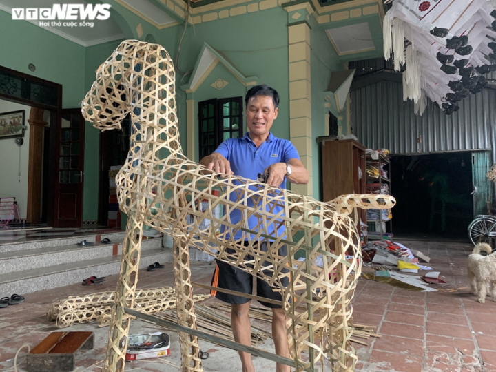 Giữa mùa Vu Lan, 'thủ phủ' vàng mã ở Hà Nội im lìm, héo hon vì thất thu nặng - 10