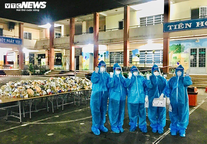 Sinh viên Lâm Đồng xung phong vào tâm dịch Bình Dương, thâu đêm truy vết dịch tễ - 3