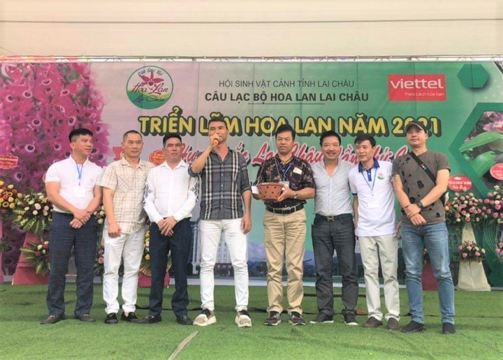 Thầy giáo giỏi và hành trình xây dựng thương hiệu vườn lan Dinh Nguyen - 5