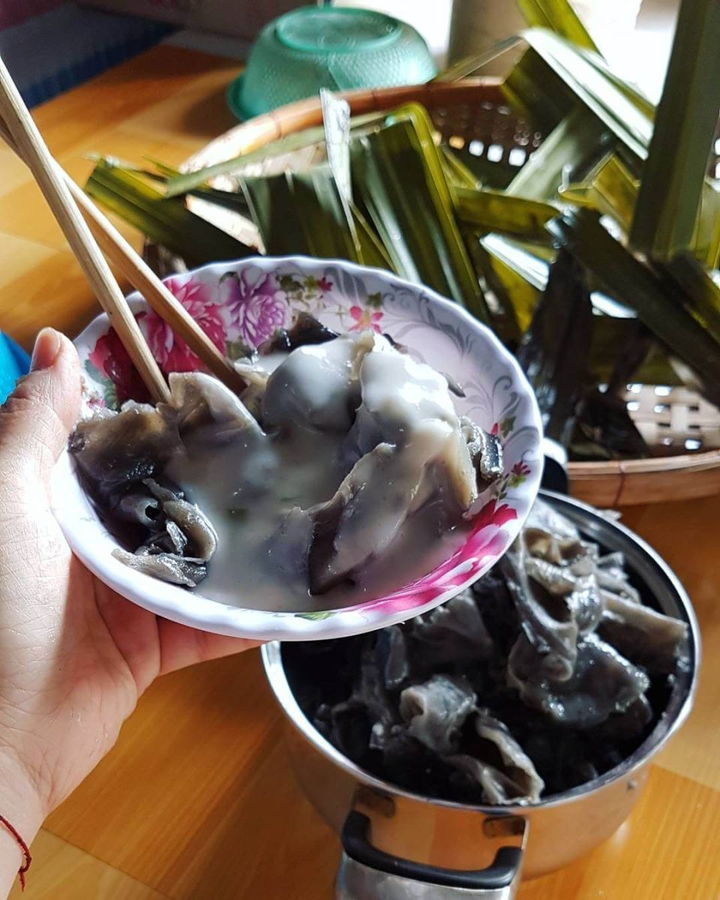 Lạ lùng món bánh miền Tây, chỉ có bột và lá mà ai ăn cũng ghiền - 8