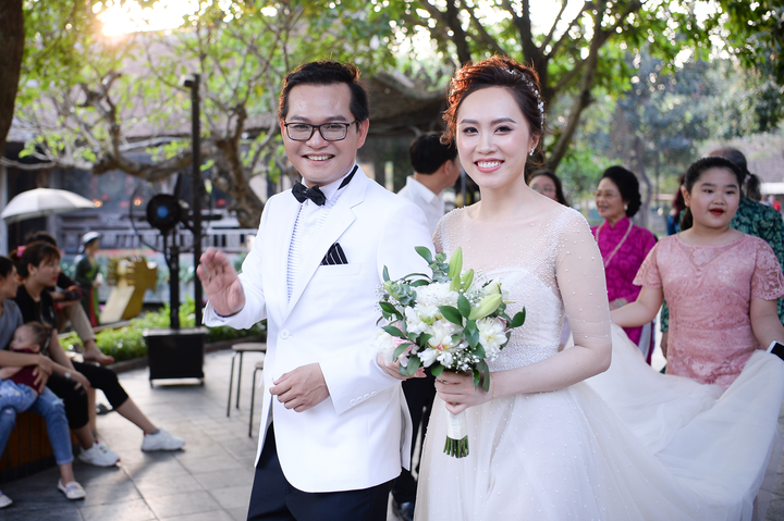 6 diễn viên lồng tiếng quen mặt với khán giả Việt, nghệ sĩ cuối gây bất ngờ - 11