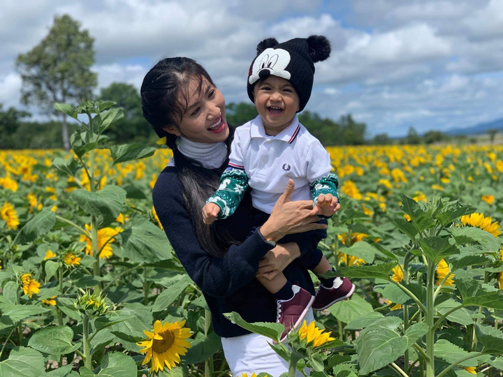 Nữ diễn viên Nguyệt Ánh hạnh phúc bên chồng người Ấn Độ và con trai nhỏ - 9