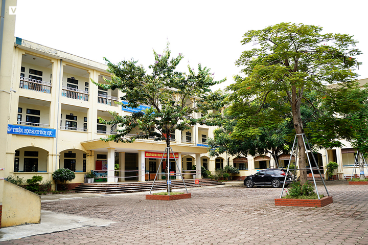 Cận cảnh các ngôi trường ở ngoại thành Hà Nội được trưng dụng làm khu cách ly - 1