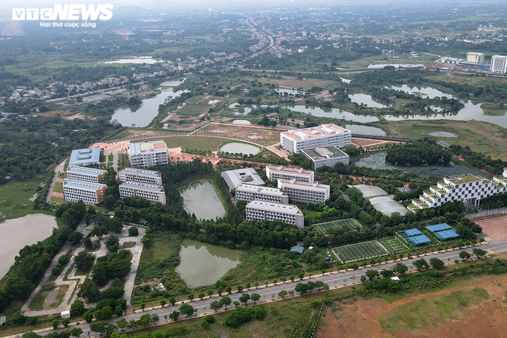 Cận cảnh các ngôi trường ở ngoại thành Hà Nội được trưng dụng làm khu cách ly - 5