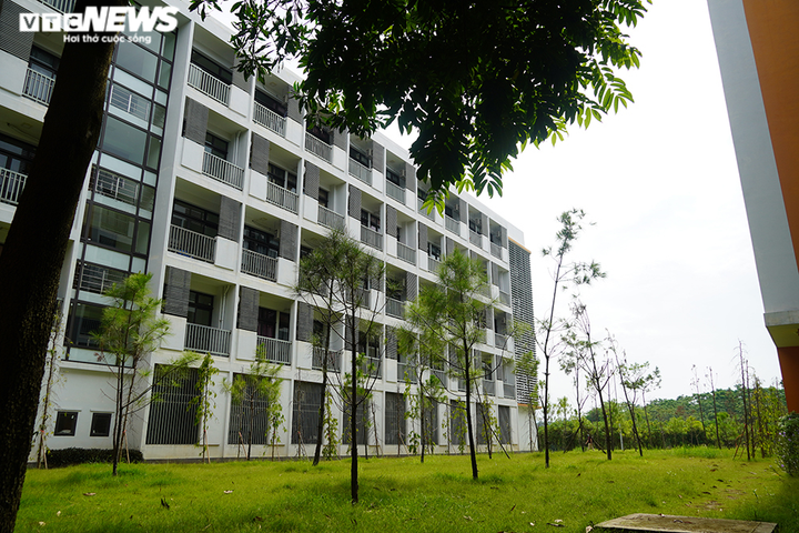 Cận cảnh các ngôi trường ở ngoại thành Hà Nội được trưng dụng làm khu cách ly - 6