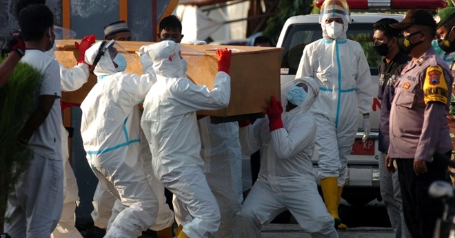 COVID-19 ở Indonesia: Tử vong tại nhà tăng dù cả nghìn giường bệnh còn trống - 2