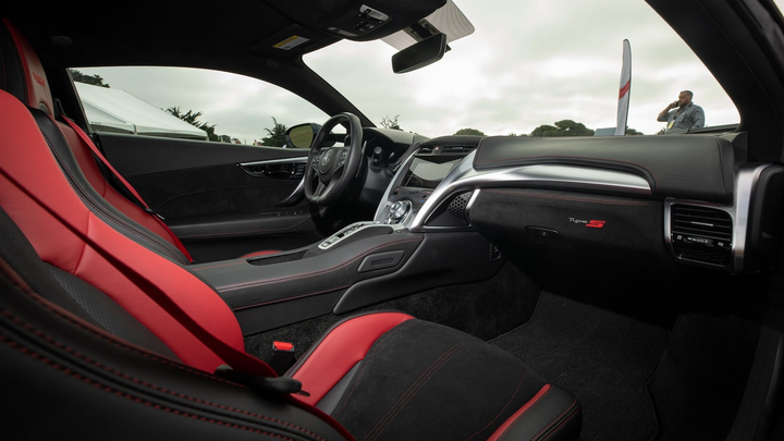 Bán đấu giá, chiếc Acura NSX Type S 2022 đầu tiên đạt mức 1,1 triệu USD - 11