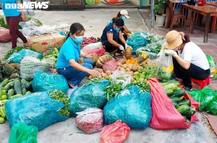 ‘Còm dạo’ trên Facebook, người đàn ông bị công an triệu tập, xử lý - 1