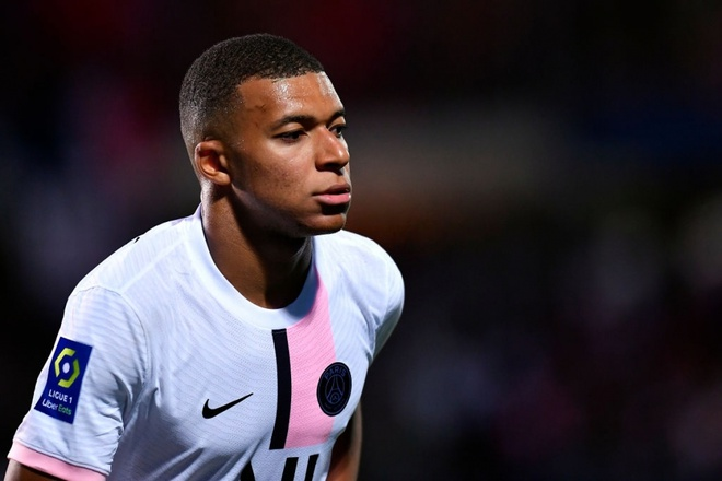 Mbappe đòi chủ tịch PSG đàm phán với Real Madrid - 1