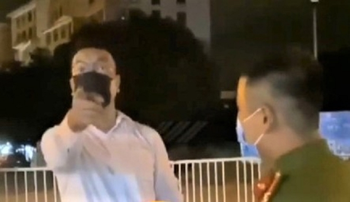 Dân mạng phẫn nộ đề nghị phạt nặng người xưng 'tao là VTV' - 1