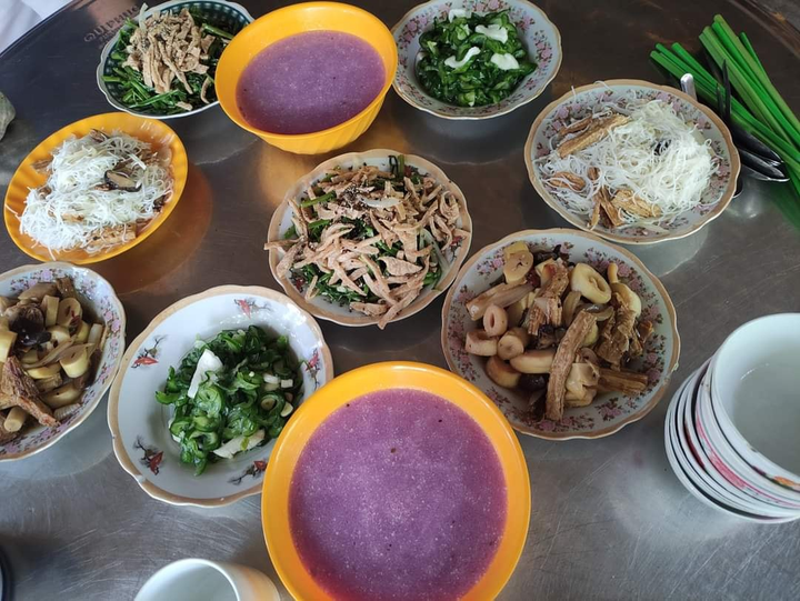 4 người kẹt trong rừng 1, 5 tháng vì dịch ảnh 7 Đi cắm trại, 4 người kẹt 1,5 tháng trên núi ở Bà Rịa - Vũng Tàu vì COVID-19 - 8