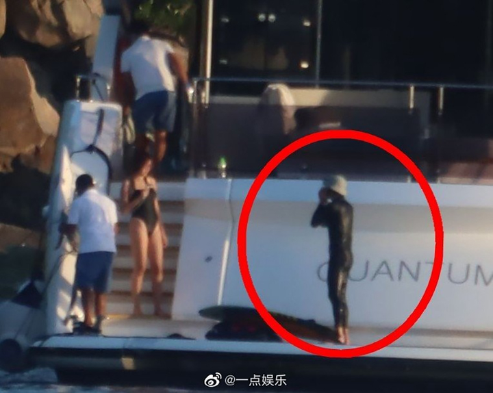 Châu Tinh Trì hẹn hò nữ sinh 17 tuổi, không màng tới chuyện chênh nhau 42 tuổi? - 3