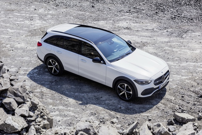 Chi tiết C-Class All-Terrain, xe gầm cao mới của Mercedes-Benz - 2