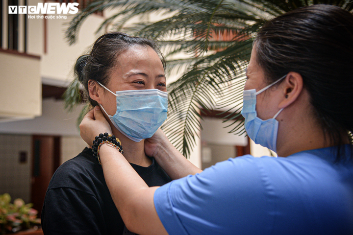 Ảnh: Gần 200 cán bộ y tế Bệnh viện Bạch Mai lên đường chi viện TP.HCM - 7