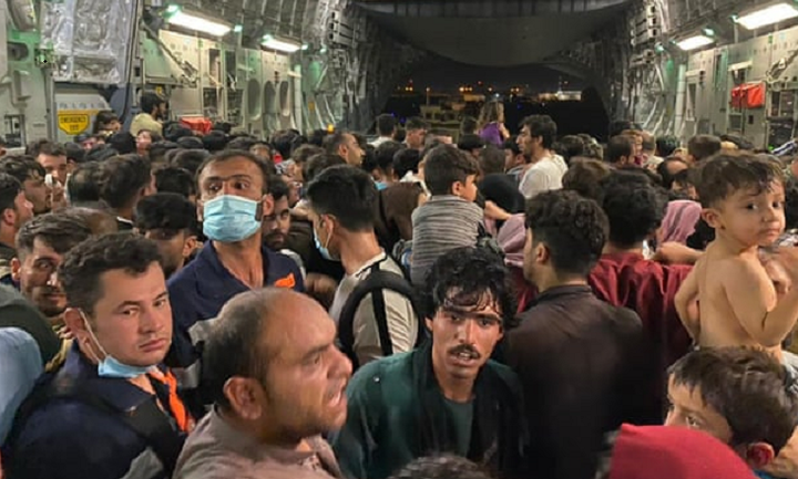 Hành trình tháo chạy khỏi quê nhà nghẹt thở của nhà báo Afghanistan - 2