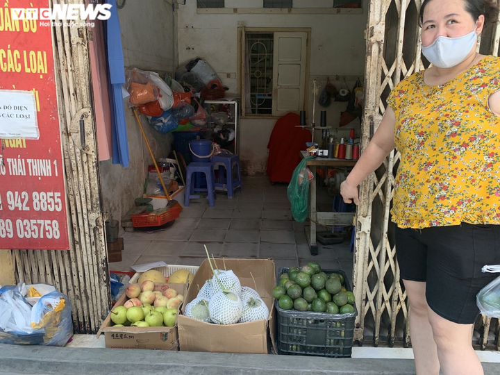 Nở rộ kiểu bán rau củ quả, thịt cá ngay trong nhà chưa từng thấy ở Hà Nội - 13