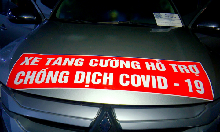 Ngụy trang ô tô thành 'xe chống dịch' để bán ma tuý - 1
