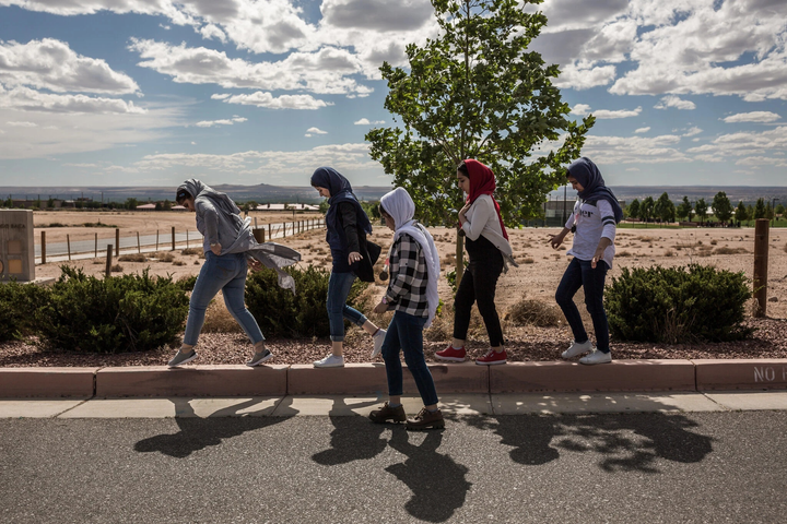 Taliban lên sóng trả lời nữ nhà báo, rồi cắt hợp đồng những người khác - 2