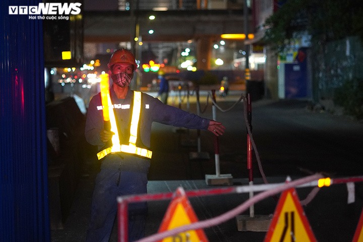 Công trường 'một cung đường 2 điểm đến' đảm bảo an toàn cho công nhân mùa dịch - 8