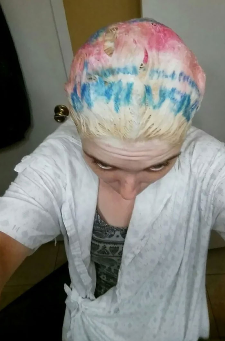 Cười ra nước mắt với loạt tai nạn khó đỡ khi tự nhuộm tóc tại nhà - 6