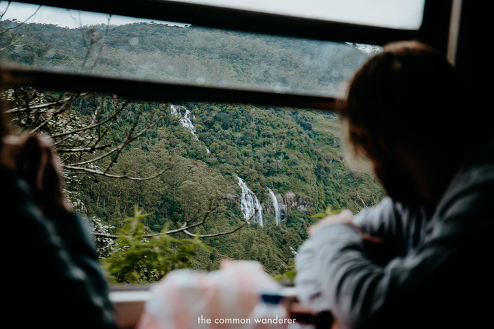 Chỉ với 60 nghìn, du khách có thể trải nghiệm chuyến tàu đẹp nhất thế giới - 4