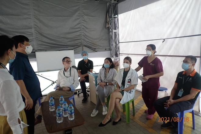 Hai phòng khám tư nhân tại TP.HCM thu tiền triệu khi điều trị F0 từ xa - 1