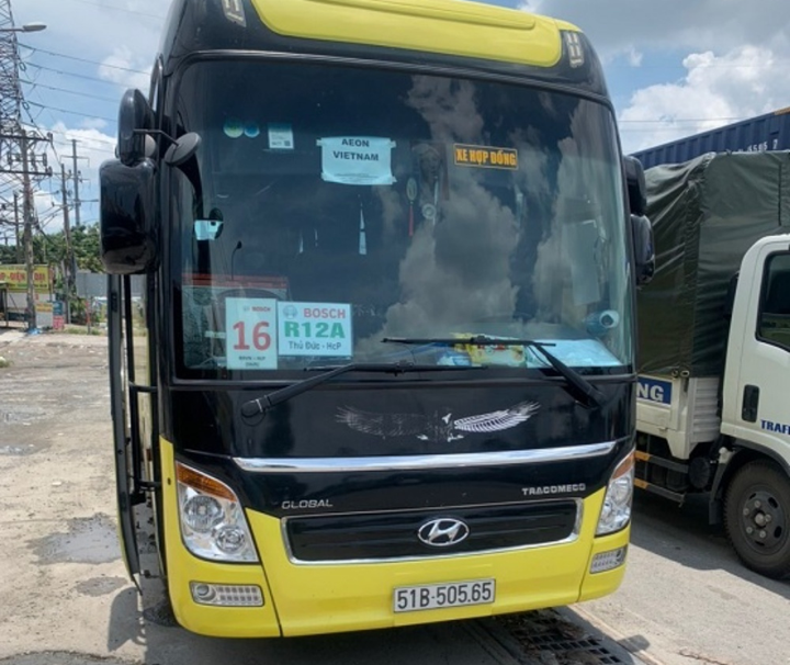 CSGT xử lý nhiều tài xế trái phép đưa người rời TP.HCM - 2